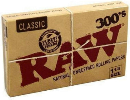 RAW 300 Classic 1.25 1 1/4 Size Rolling Papers, 300 Count  Rolling Papers for smoking - Premium Cigarette rolling papers & Tobacco Smoking Papers.